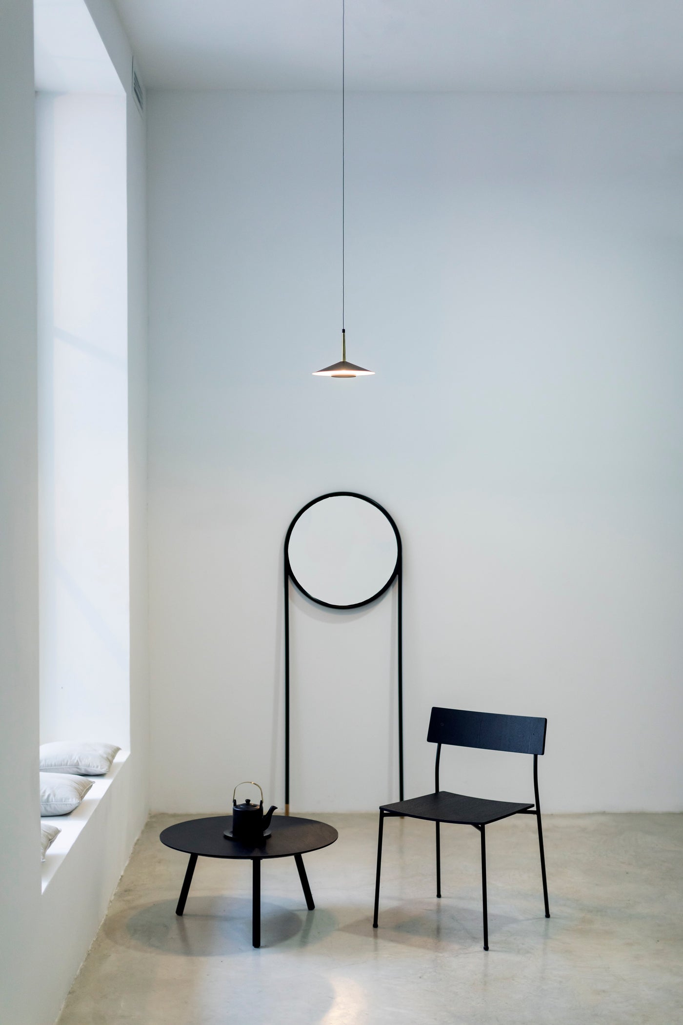 Suspension Orion noir et or D25 Mantra 7305