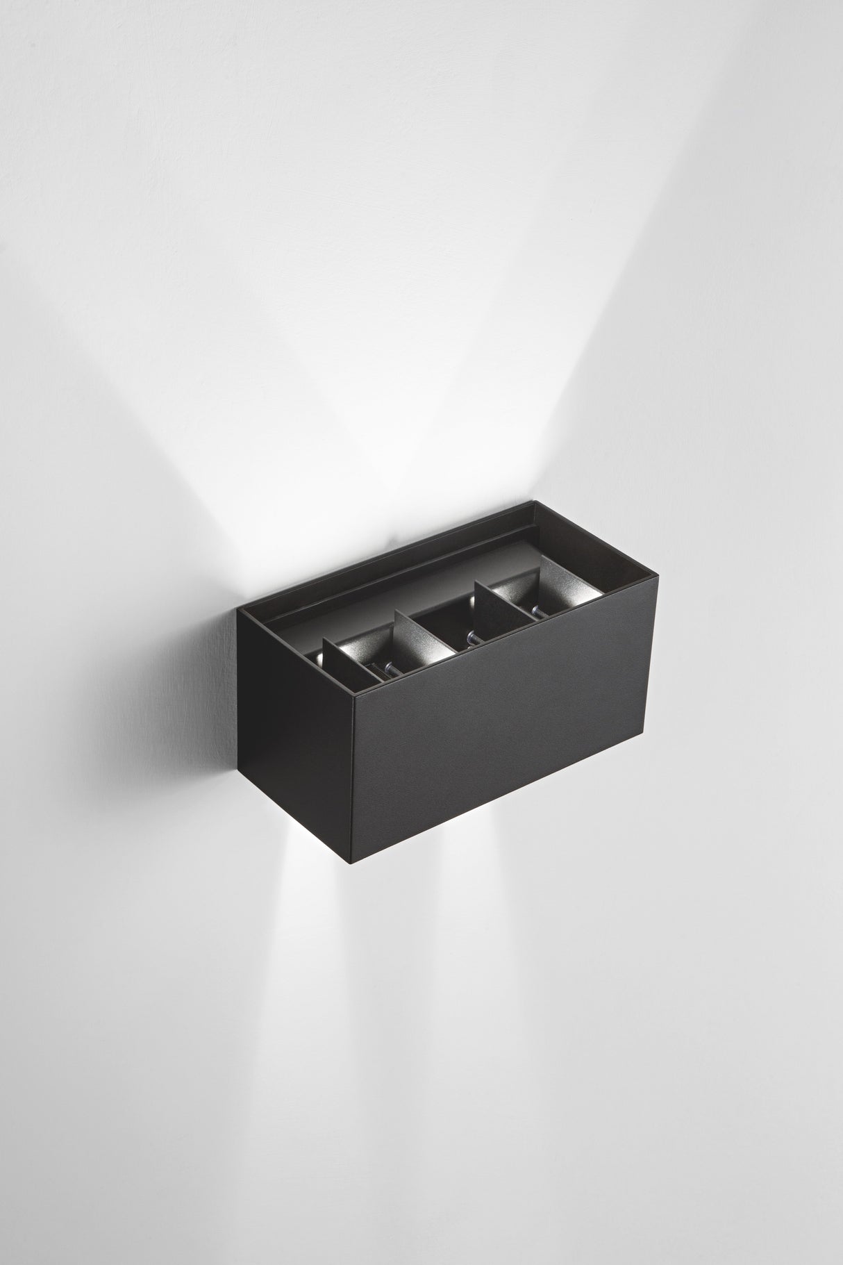Applique DOUBLE CUBE noire ONDA OTAP00010N