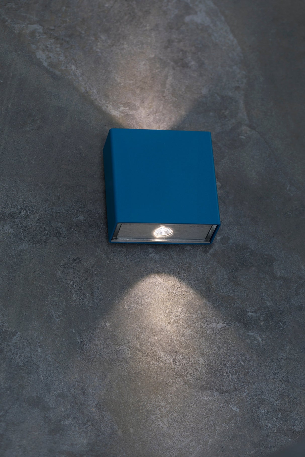 Applique Klint N°1 4000°k Gris soie 105 167002105
