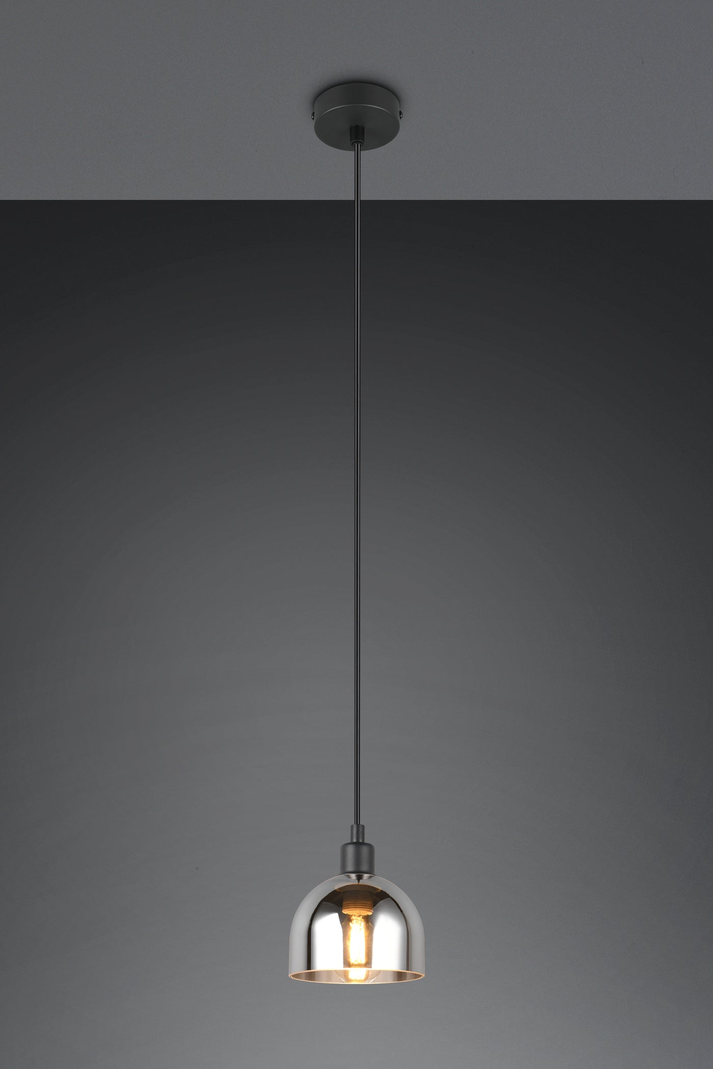 Suspension Molly fumée R31861032