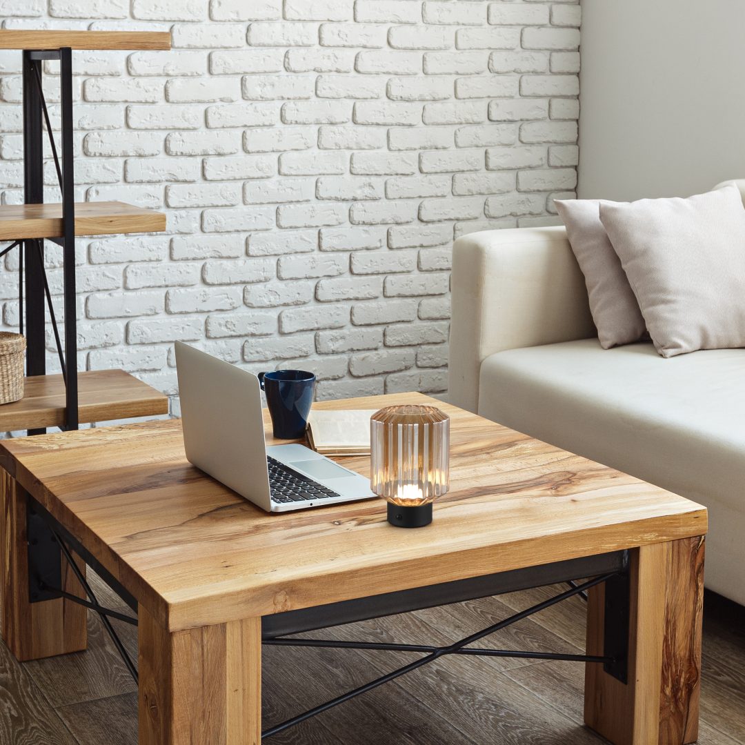 Lampe LORD ambrée TRIO R57761113