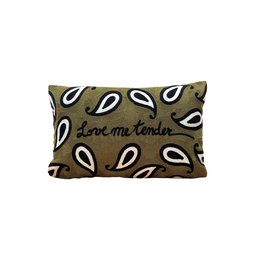 Coussin influence "LOVE ME TENDER" kaki 30 cm x50 cm 018036