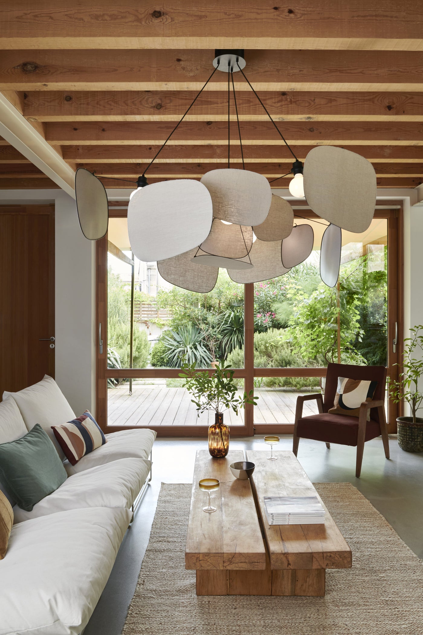 SCREEN.70S.4L.D150.SUSP.BOULEA