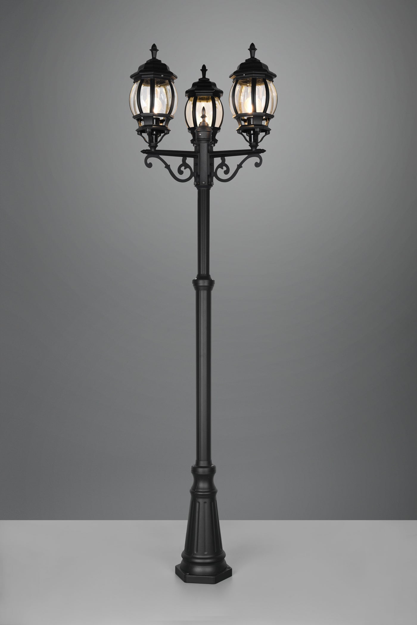 Lampadaire Elvo 406960332