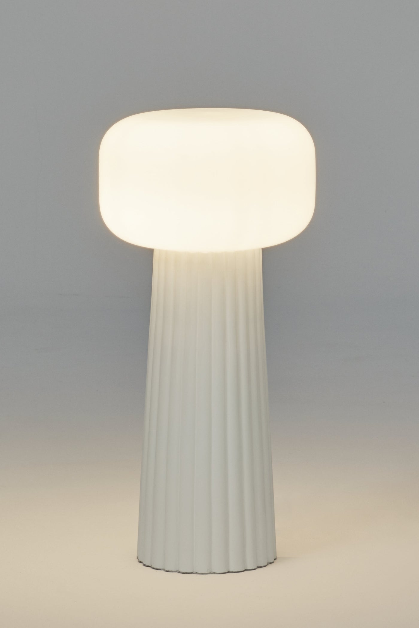 Lampe Faro blanche Mantra 7248