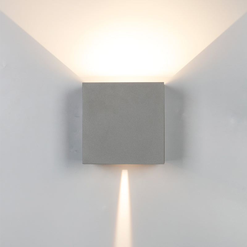 Applique extérieure DAVOS XL grise dimmable 2700K Mantra 8609