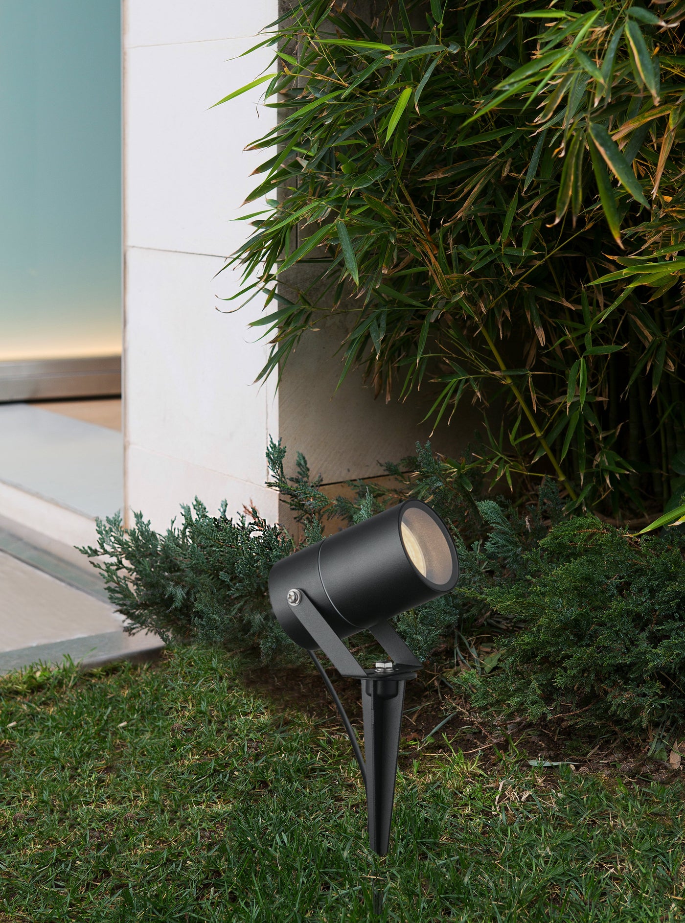 Spot Québec Mantra 8155