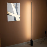 Lampadaire Marmol noir Mantra 8513