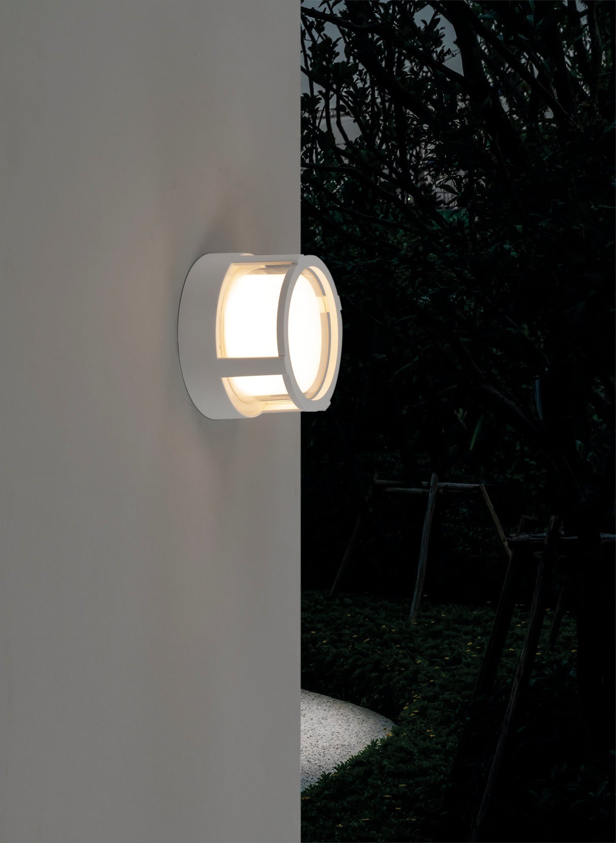 Applique CREEK CCT ronde blanche Mantra 8855